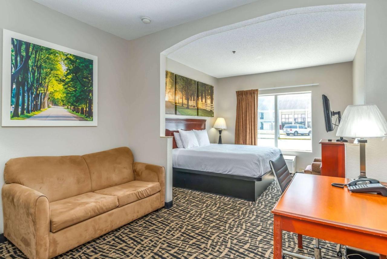 Days By Wyndham Coliseum Al Hotel